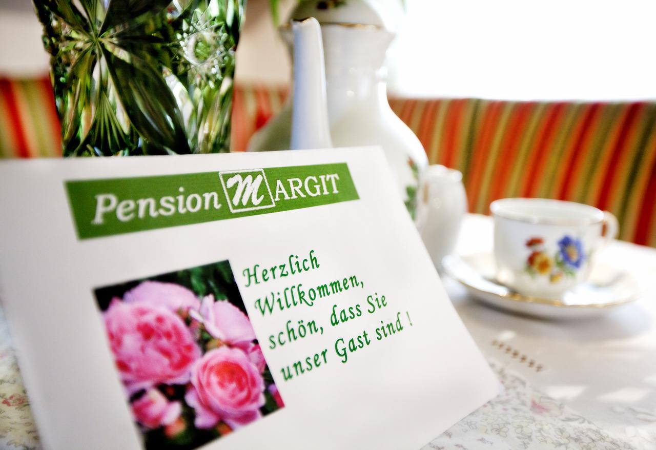Pension Margit Baden Ngoại thất bức ảnh